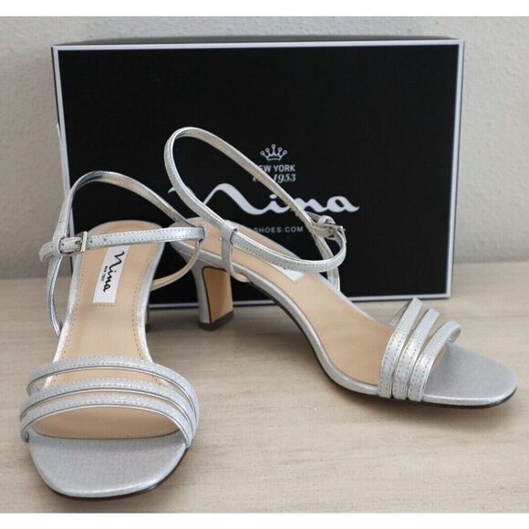 Nina Women's Sz 8M True Silver Metallic Beverly Strappy Heels - Picture 1 of 11